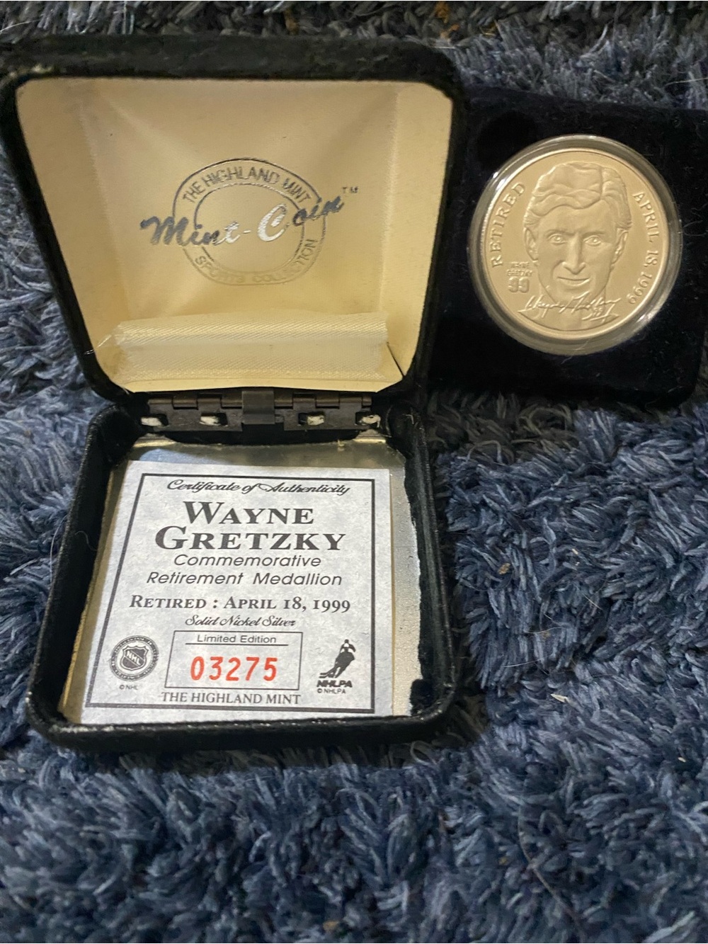 Wayne Gretzky Commemorative Retirement Medallion